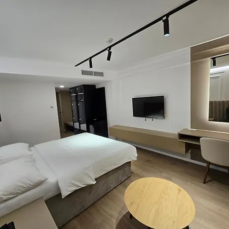 In ホテル 4*